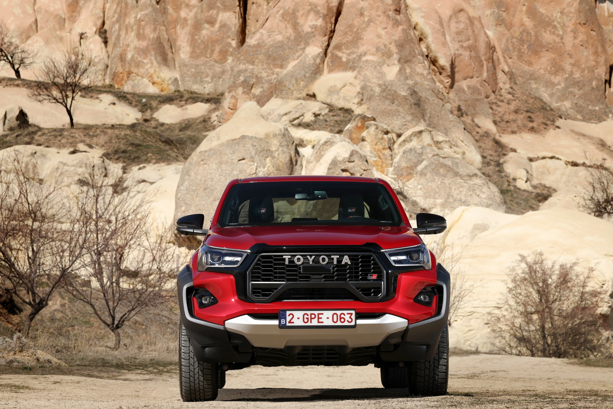 2025 Hilux GR Sport ll Red Static 002